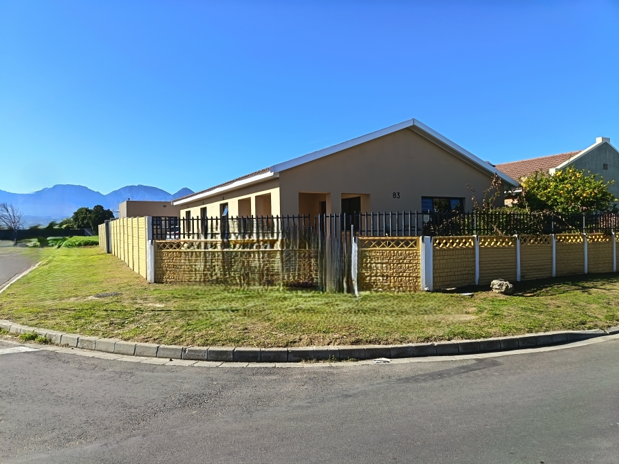 To Let 4 Bedroom Property for Rent in Southfork Western Cape